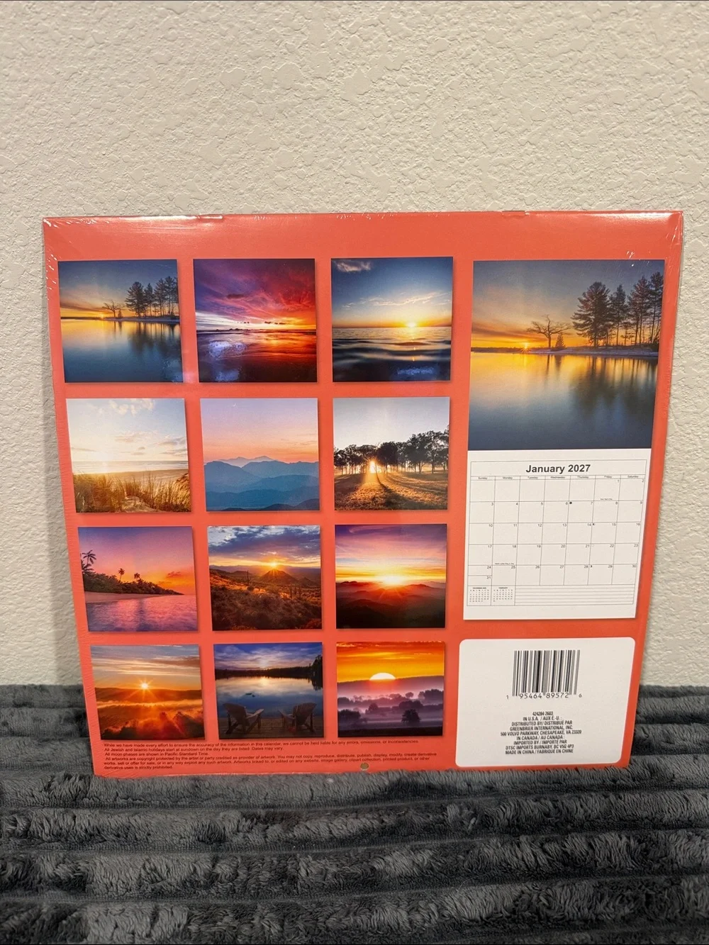 Sunrises and sunsets 2027 Calendar
